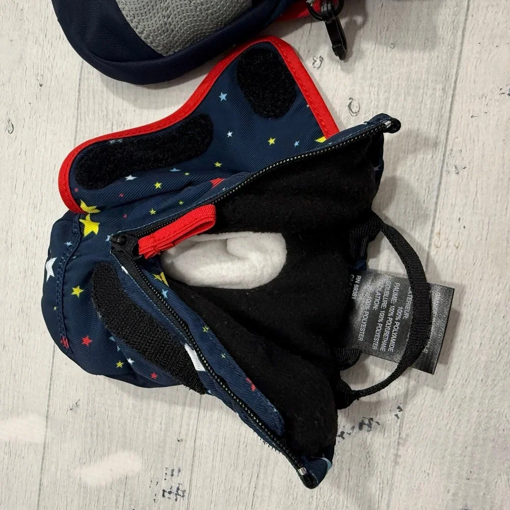 Swany toddlers unisex snow mittens Tots size 3/4 navy blue with stars